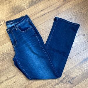 Old Navy Curvy Bootcut Jeans Size 10